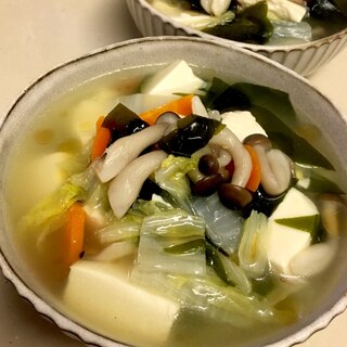 白菜と豆腐とのたっぷり中華スープ